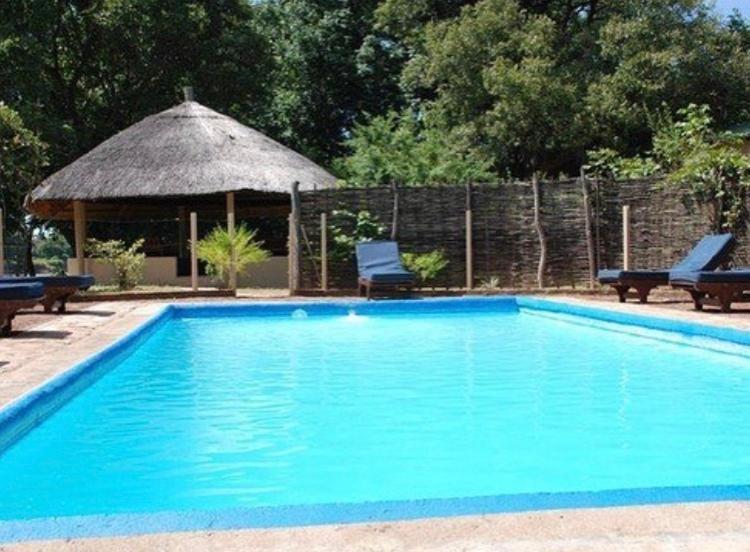 Marula Lodge Mfuwe 外观 照片